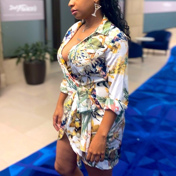 Martini Girl Statement Earrings - Picture 6 of 11